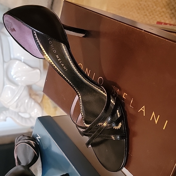 Antonio Melani Hallie Strappy Pumps in Black sz8 - Picture 4 of 8